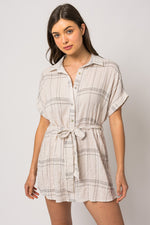 Gilli White and Black Roll Up Sleeve Button Down Plaid Dress